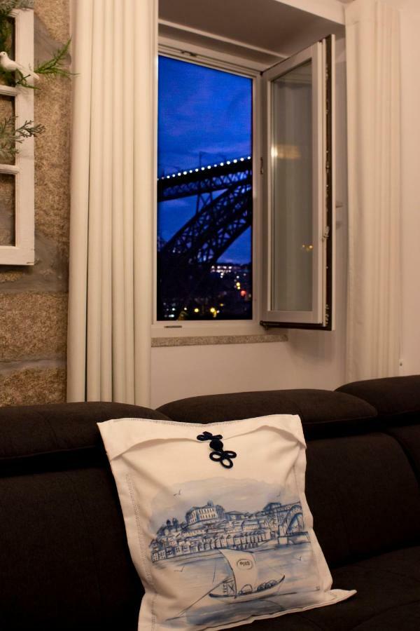 Apartamento Red House By The River